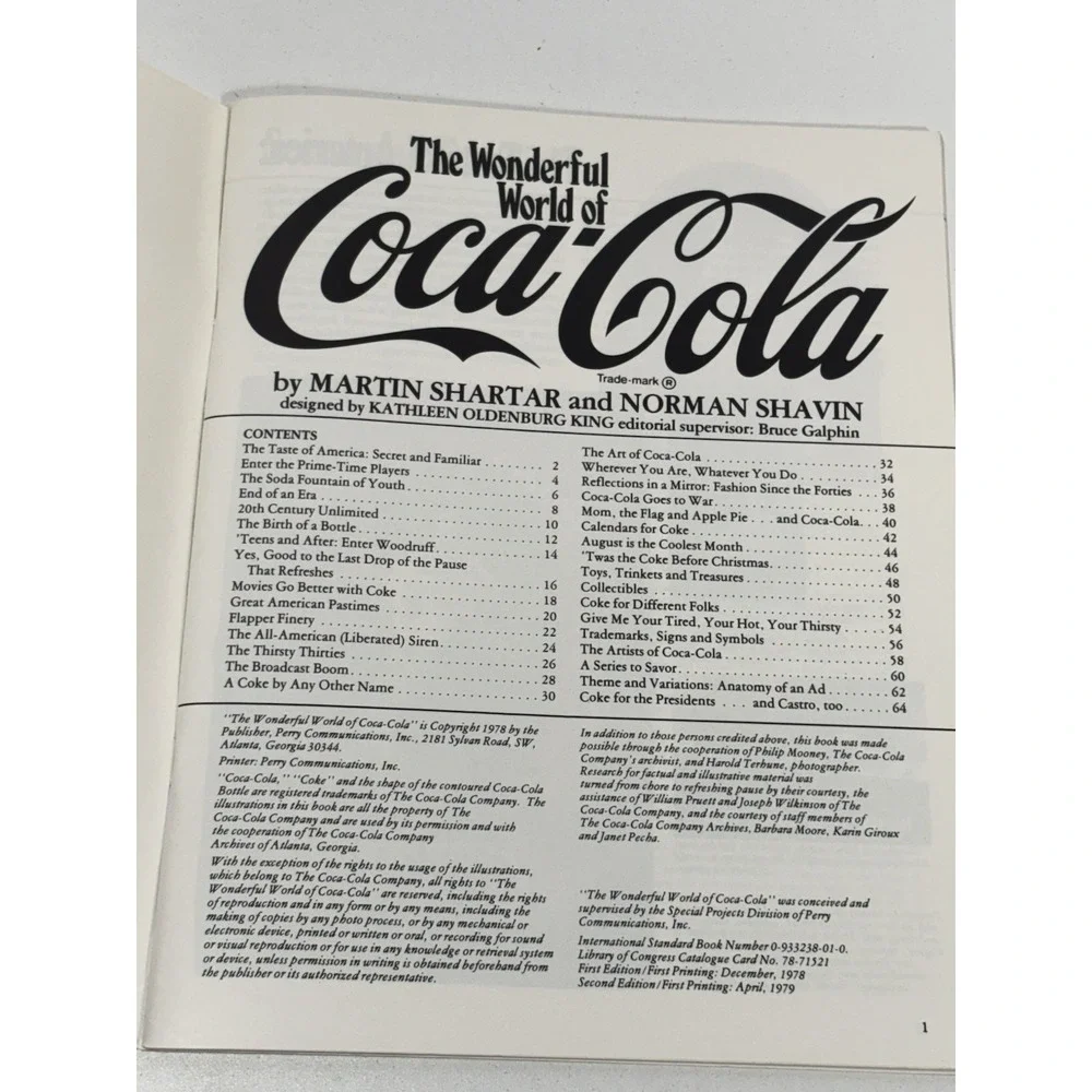 COKE SODA THE WONDERFUL WORLD OF COCA COLA PB BOOK 350+‎ PHOTOS SHARTAR & SHAVIN